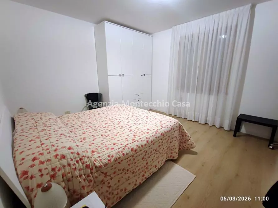 Immagine 1 di Casa bifamiliare in vendita  in Via Monte Cristallo a Pesaro