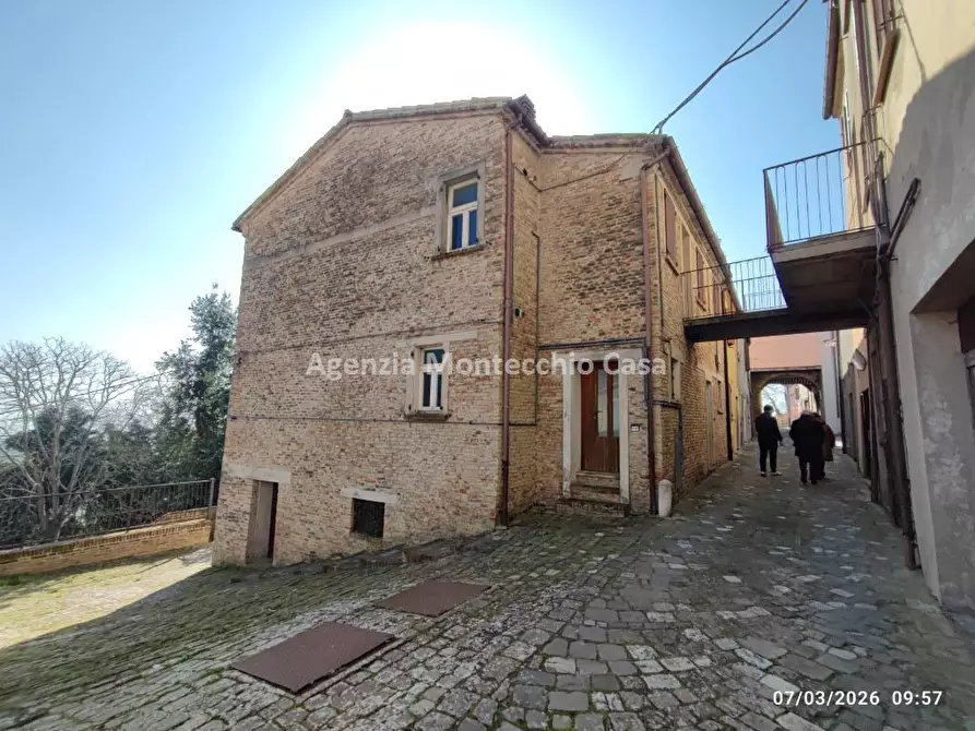 Immagine 2 di Appartamento in vendita  in Via Secondaria Levante a Mondaino