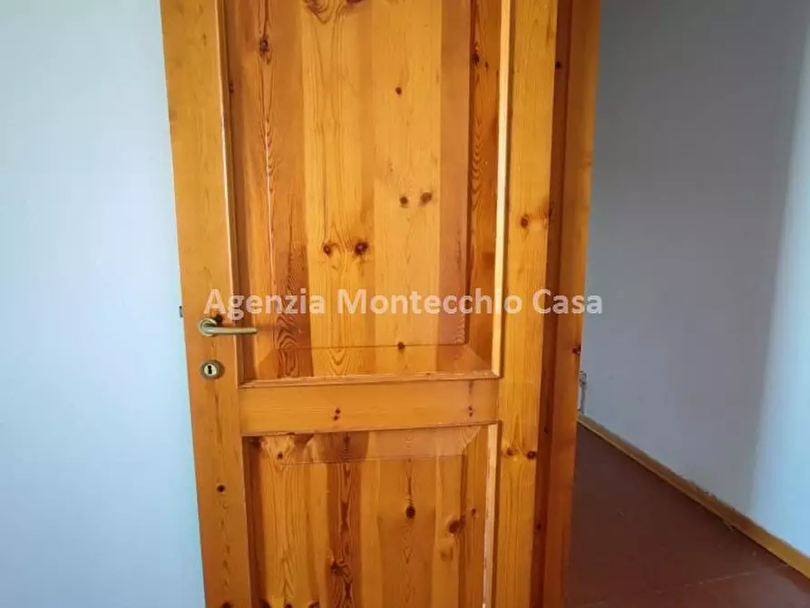 Immagine 6 di Rustico / casale in vendita  in Strada Monteromanesco a Pesaro