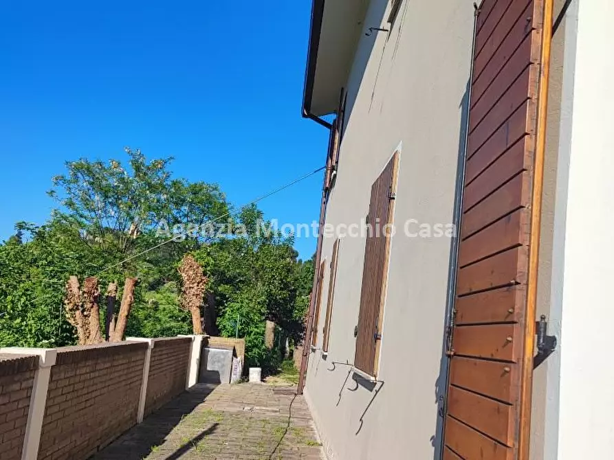 Immagine 9 di Rustico / casale in vendita  in Strada Monteromanesco a Pesaro