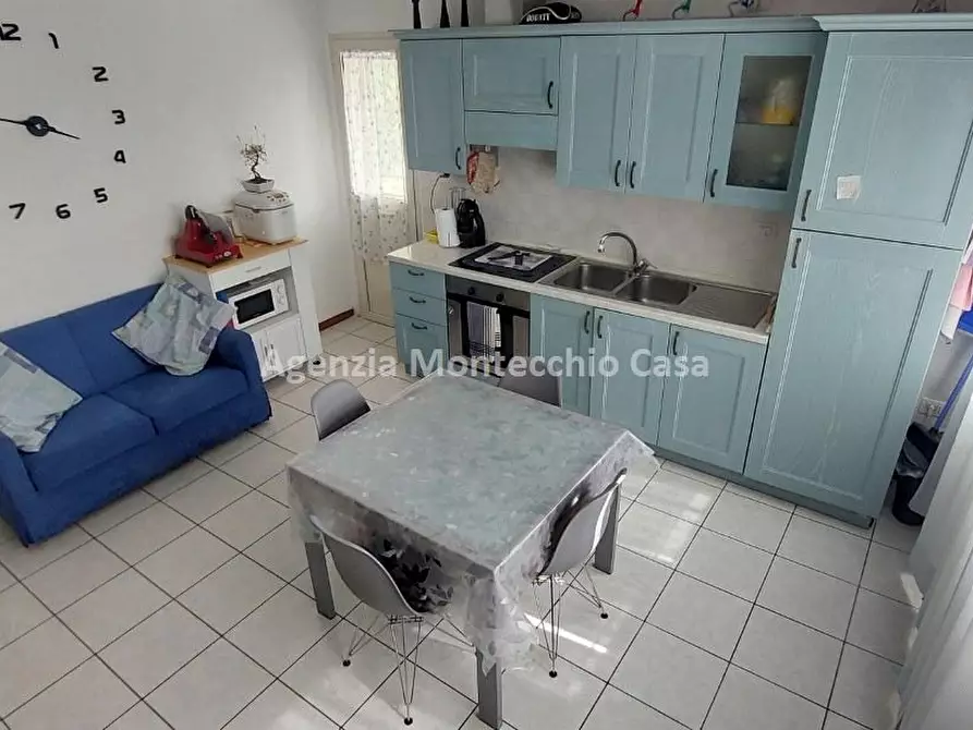 Immagine 1 di Appartamento in vendita  in Via  G.Mazzini a Tavullia