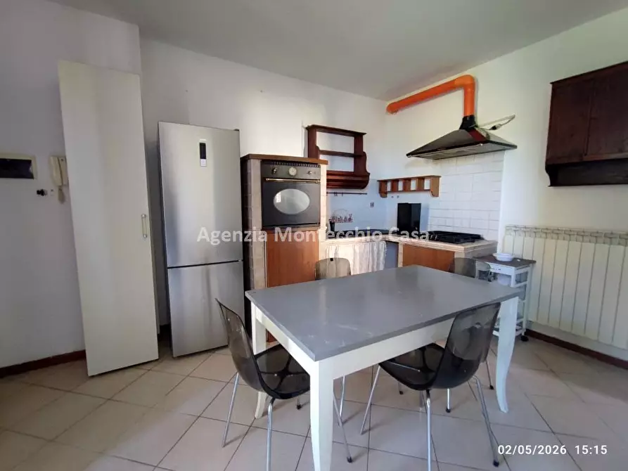 Immagine 7 di Appartamento in vendita  in Via Ticino a Montecalvo In Foglia
