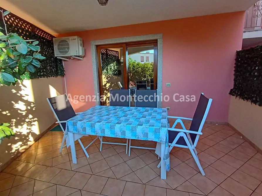 Immagine 2 di Appartamento in vendita  in Via Parigi a Castelsardo