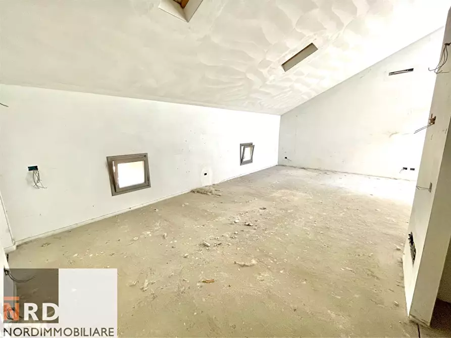 Immagine 1 di Appartamento in vendita  a Mantova