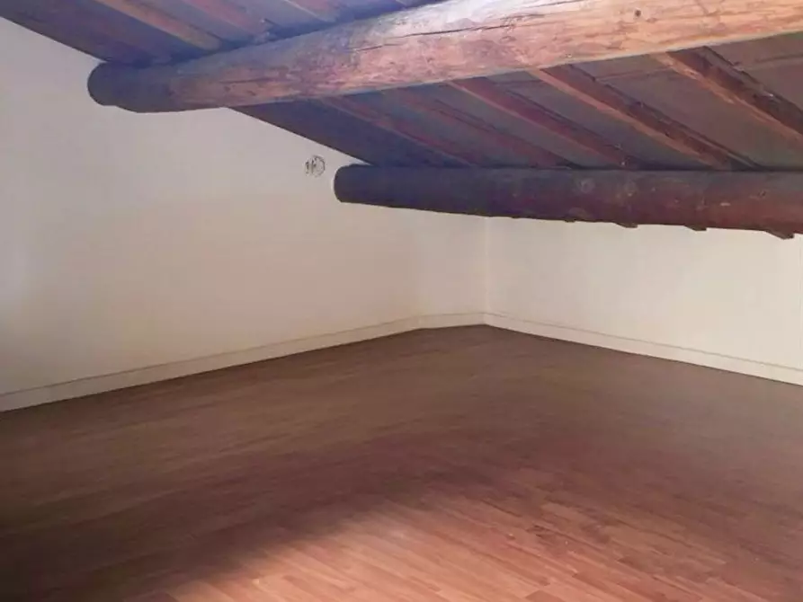 Immagine 5 di Appartamento in vendita  in Viale Risorgimento a Mantova