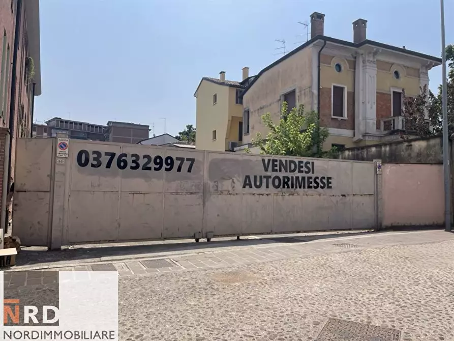 Immagine 8 di Box auto in vendita  in Mori 56 a Mantova