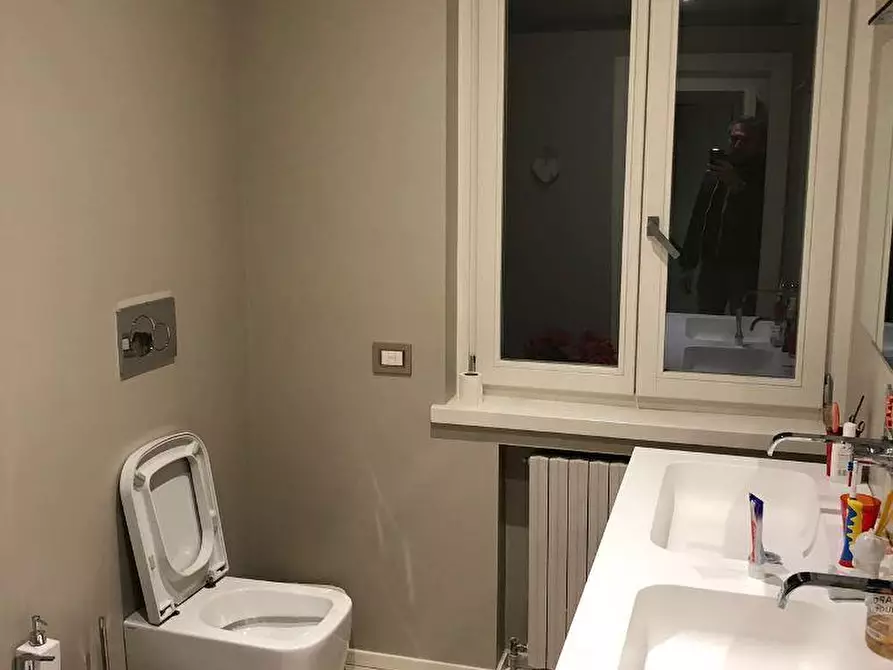 Immagine 5 di Appartamento in vendita  a Mantova