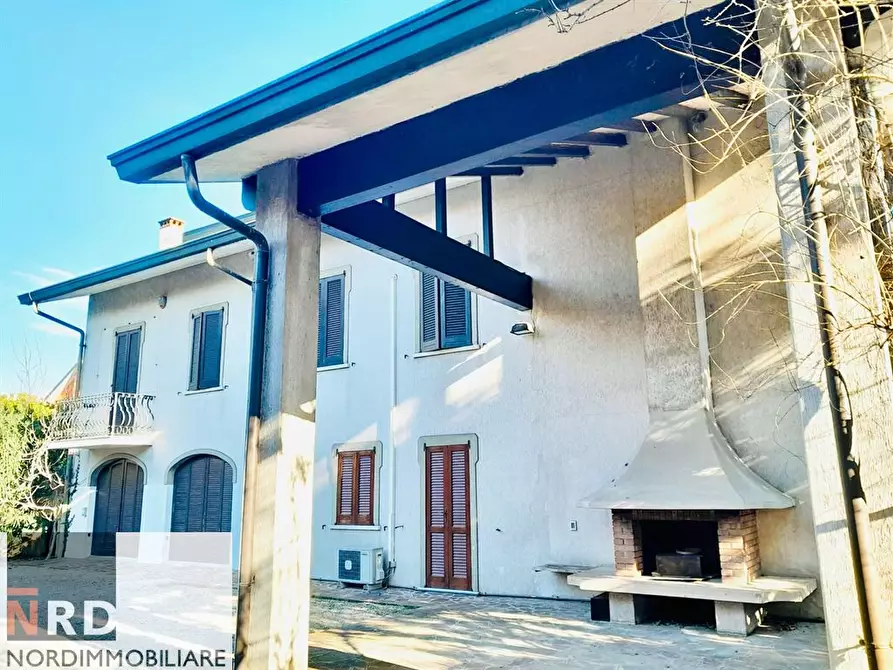 Immagine 3 di Villa in vendita  a Porto Mantovano