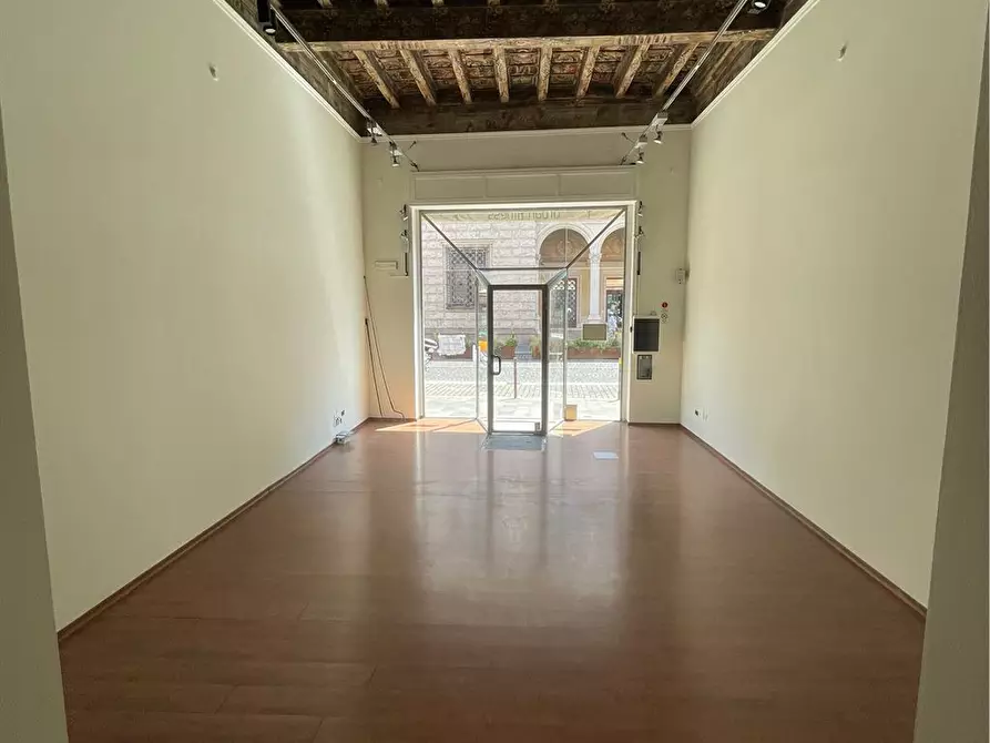 Immagine 3 di Negozio in affitto  in Corso Vittorio Emanuele 17B a Mantova