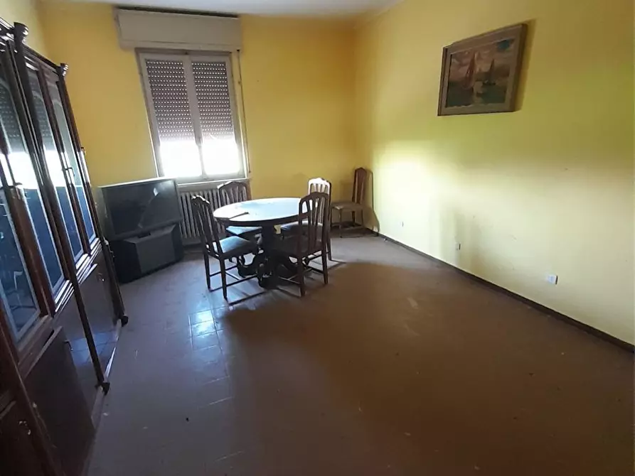 Immagine 2 di Casa indipendente in vendita  in Strada Francesca Est 43 a Rodigo