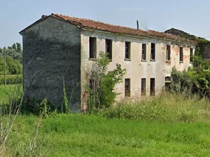 Immagine 1 di Rustico / casale in vendita  in Via Vittorio Veneto a Castellucchio