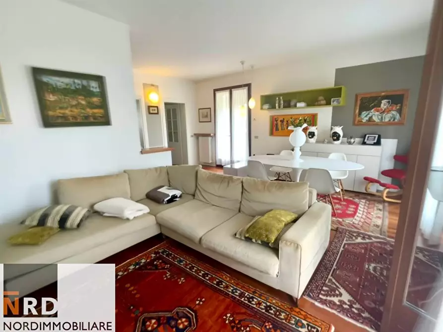 Immagine 5 di Casa bifamiliare in vendita  in Ungaretti a Borgo Virgilio