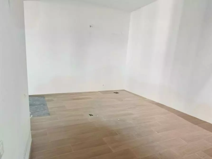 Immagine 3 di Appartamento in vendita  a Mantova