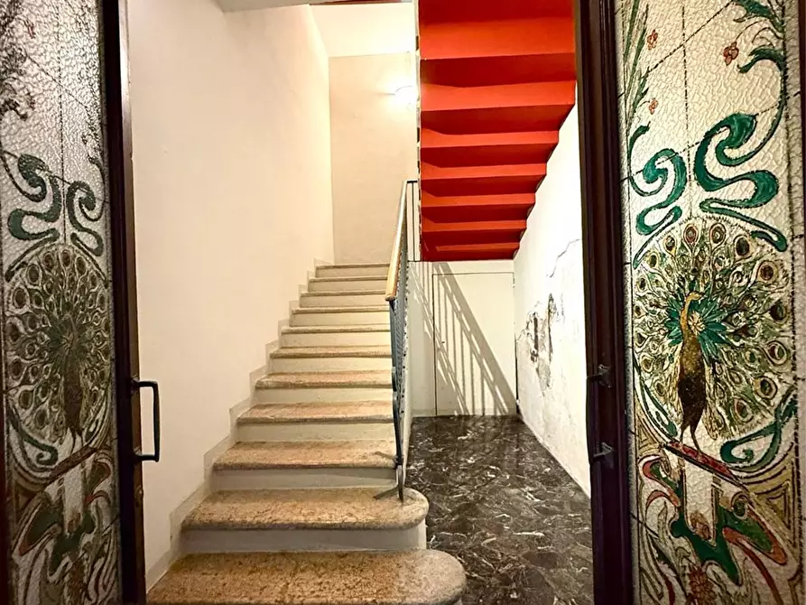 Immagine 1 di Appartamento in affitto  a Mantova