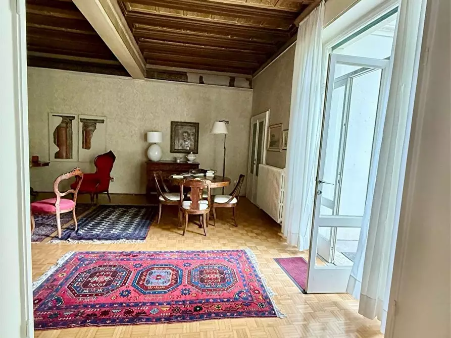 Immagine 6 di Appartamento in affitto  a Mantova