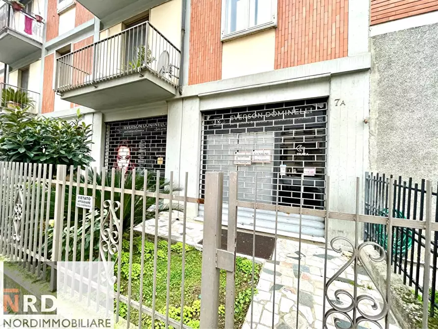 Immagine 8 di Negozio in vendita  in Felice Campi 9 a Mantova