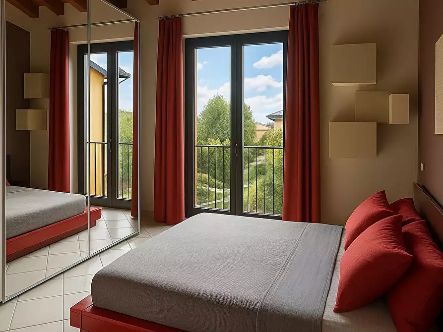 Immagine 3 di Appartamento in vendita  a Mantova