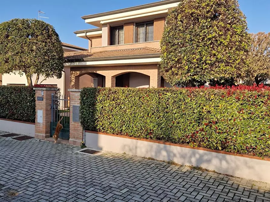 Immagine 8 di Casa bifamiliare in vendita  in Nenni a Borgo Virgilio