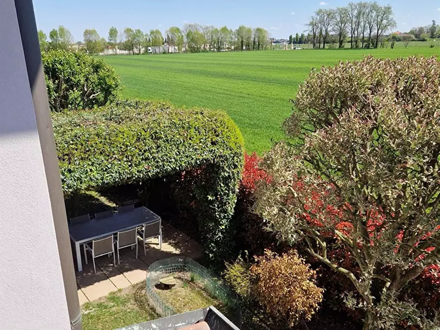 Immagine 5 di Casa bifamiliare in vendita  in Nenni a Borgo Virgilio