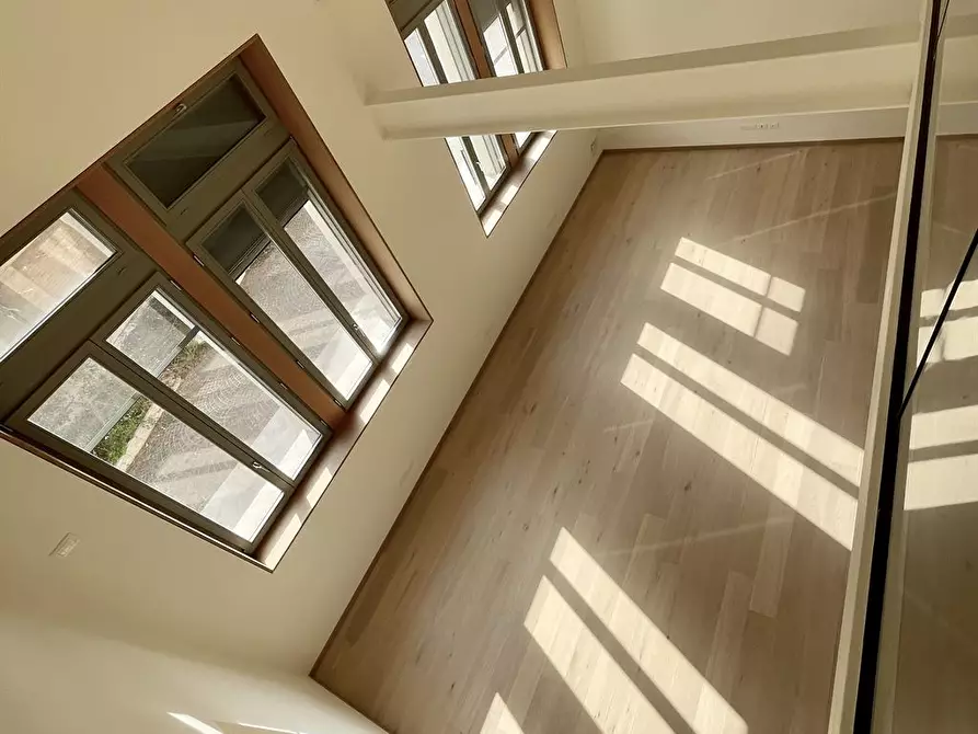 Immagine 6 di Appartamento in vendita  a Mantova