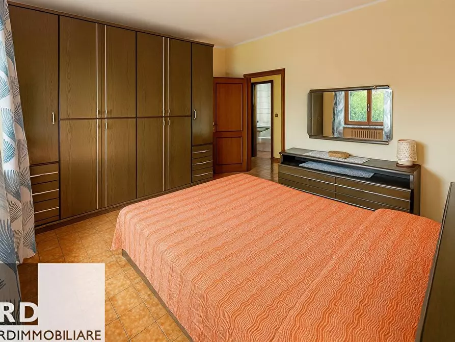 Immagine 7 di Casa indipendente in vendita  in via Lago a Curtatone