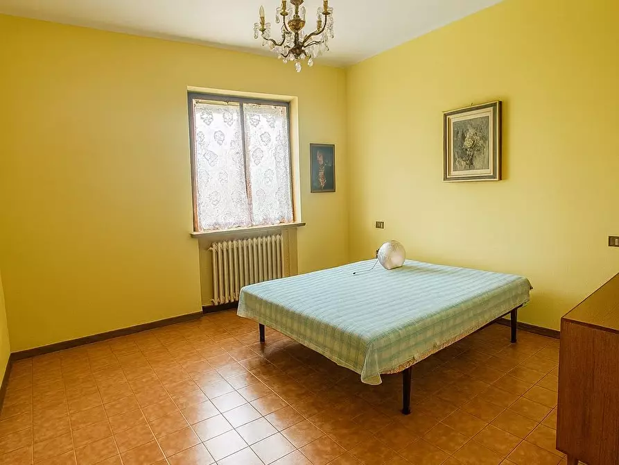 Immagine 8 di Casa indipendente in vendita  in via Lago a Curtatone