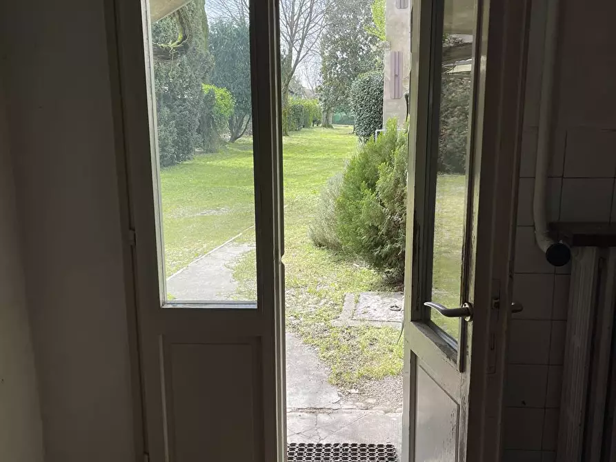 Immagine 8 di Villa in vendita  a Quistello