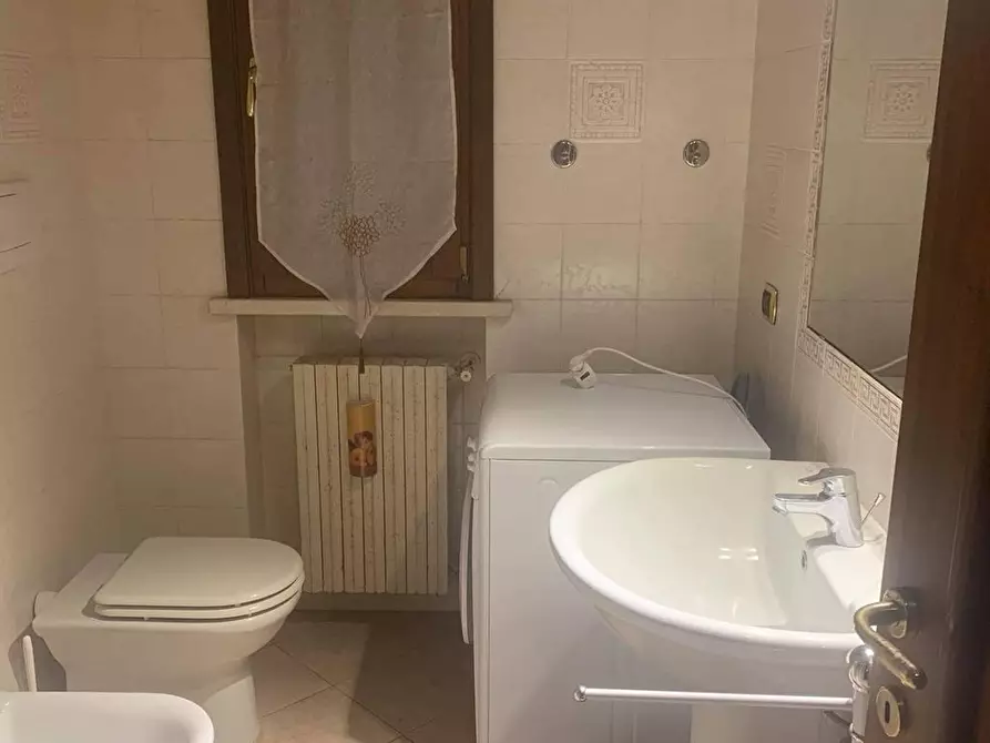 Immagine 2 di Appartamento in vendita  a Curtatone