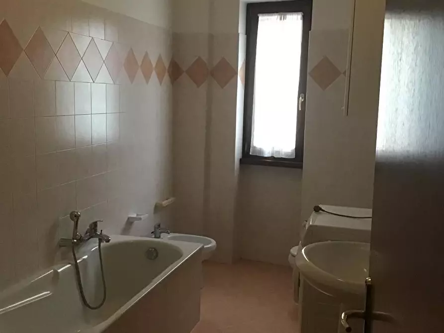 Immagine 7 di Palazzo in vendita  in Via San Carlo a Mantova