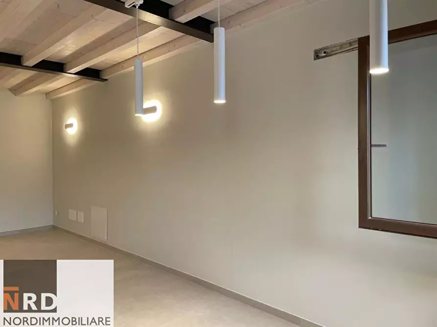 Immagine 4 di Casa indipendente in vendita  in Via Da Feltre a Mantova