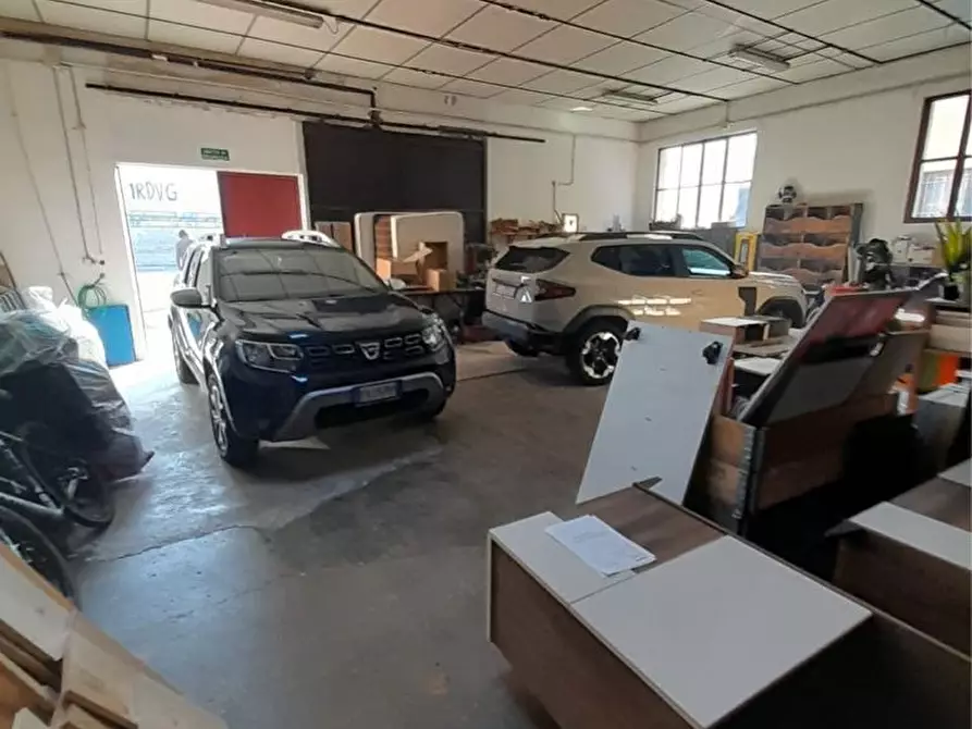 Immagine 1 di Capannone industriale in vendita  in via Santa Marta a Mantova