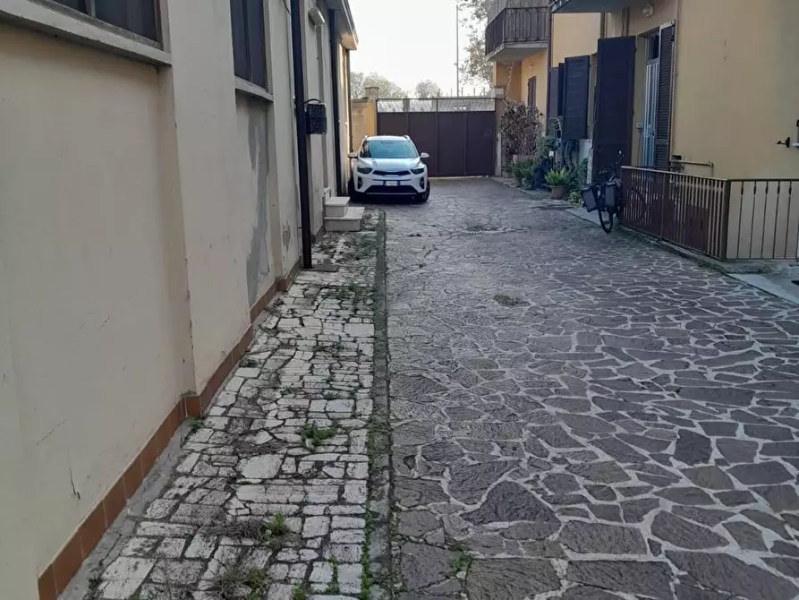 Immagine 7 di Capannone industriale in vendita  in via Santa Marta a Mantova