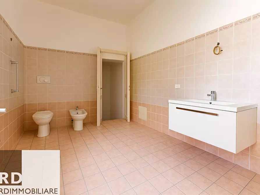 Immagine 2 di Appartamento in vendita  in Vicolo De Cani a Mantova