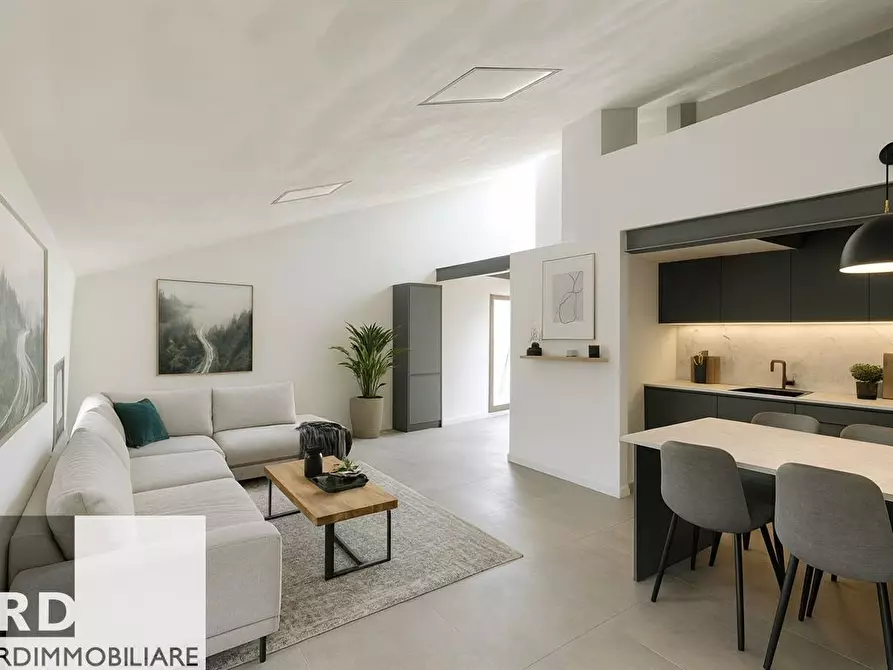 Immagine 4 di Appartamento in vendita  in via Chiassi 20 a Mantova