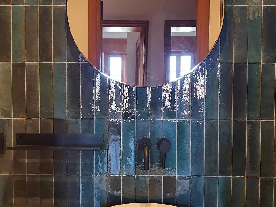 Immagine 1 di Appartamento in vendita  a Mantova