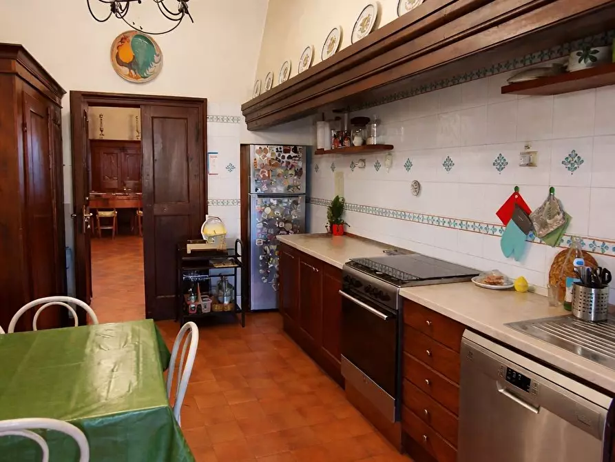 Immagine 6 di Casa indipendente in vendita  a Mantova