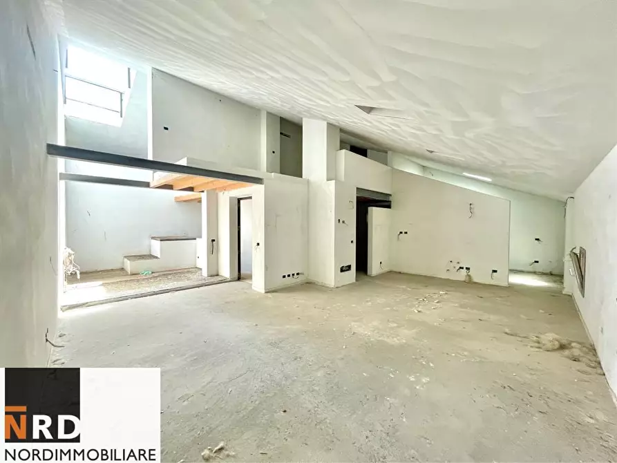 Immagine 1 di Appartamento in vendita  in via Chiassi 18 a Mantova