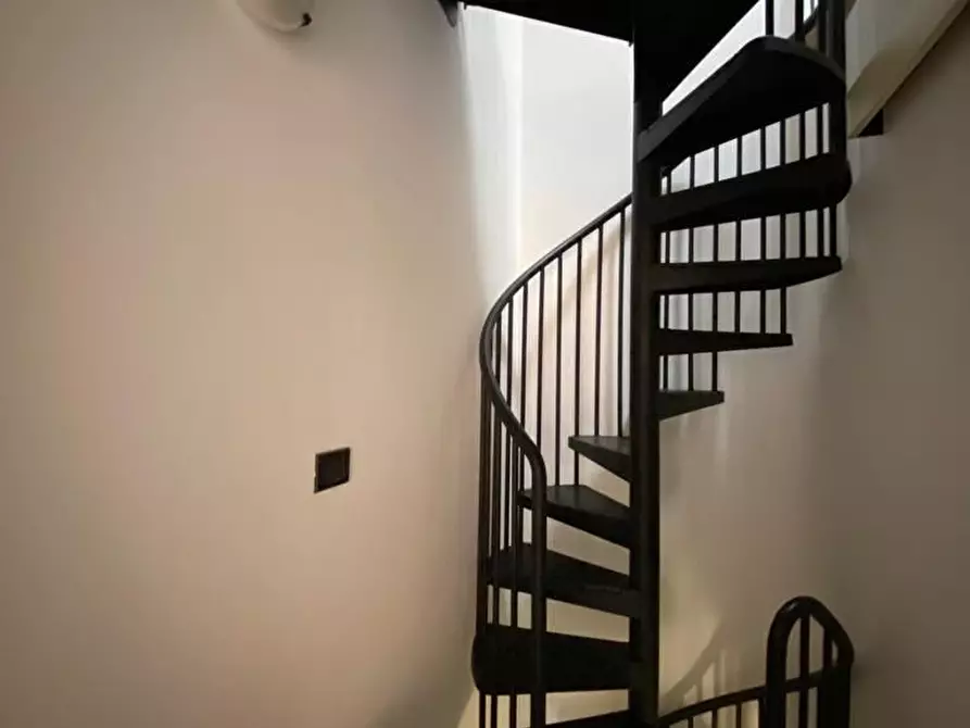 Immagine 3 di Casa indipendente in affitto  a Mantova