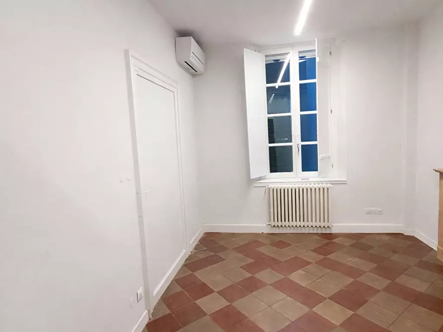 Immagine 7 di Appartamento in affitto  a Mantova