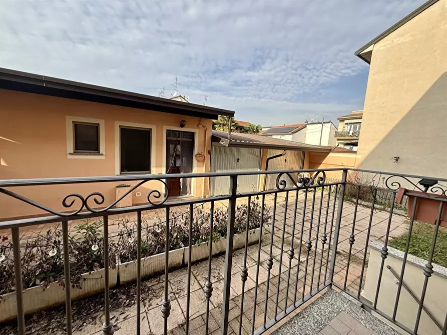 Immagine 9 di Villetta a schiera in vendita  in via trieste a Santo Stefano Ticino