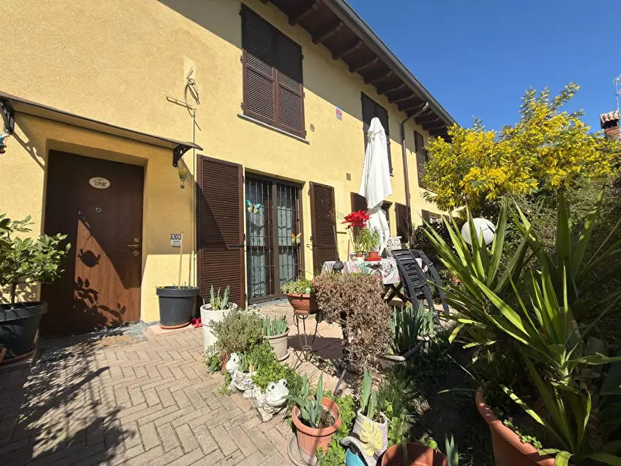 Immagine 3 di Appartamento in vendita  in via stigliano 40 a Milano