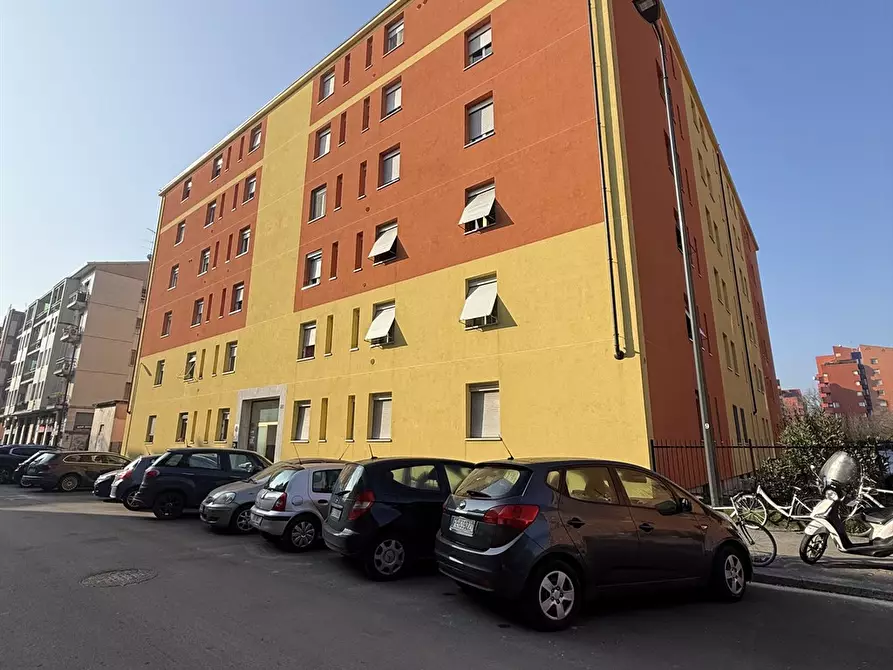 Immagine 5 di Appartamento in vendita  in via Cascina Barocco 13 a Milano