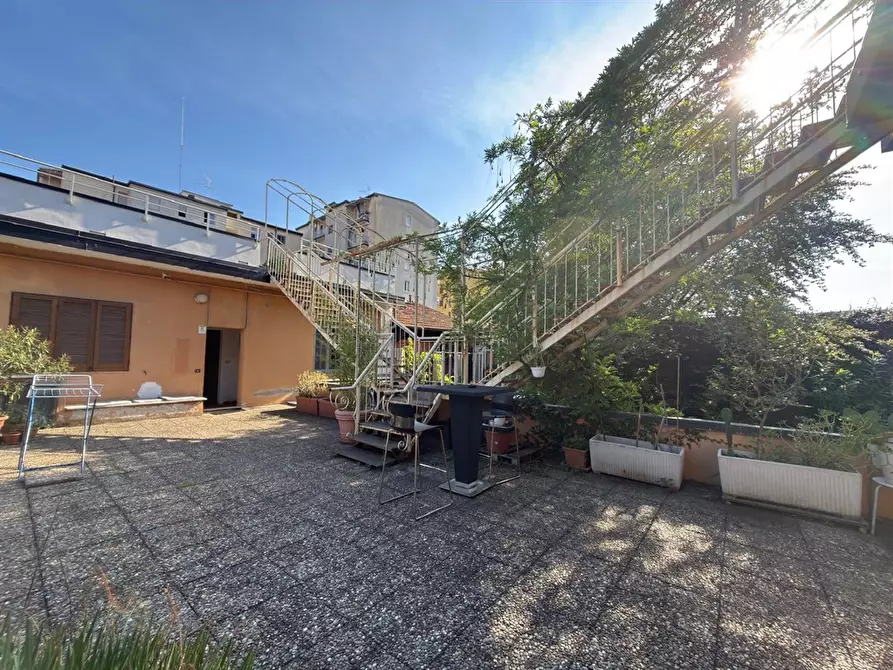 Immagine 8 di Appartamento in vendita  in via Carlo Cafiero a Milano