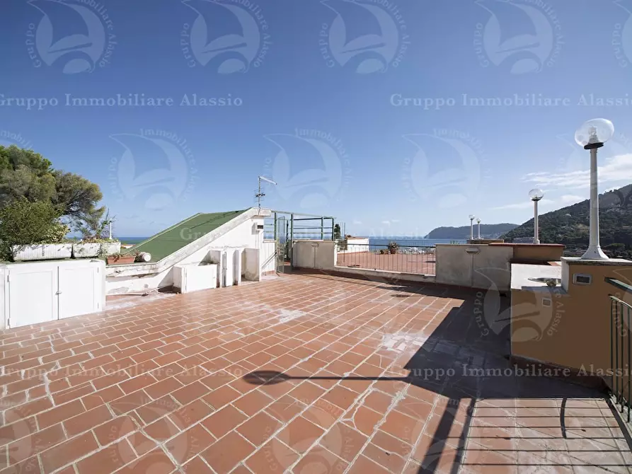Immagine 1 di Appartamento in vendita  in Via Adelasia a Alassio