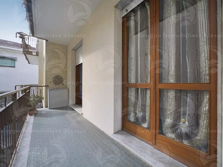 Immagine 2 di Appartamento in vendita  in Via  Paganini a Alassio