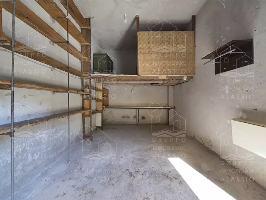 Immagine 4 di Appartamento in vendita  a Alassio