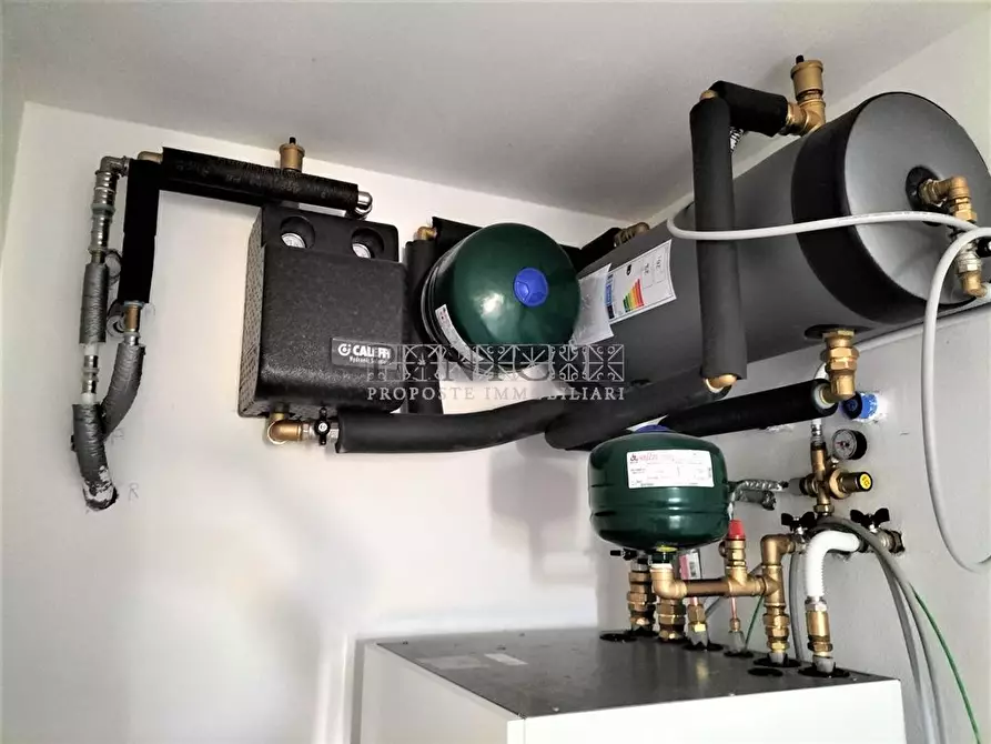 Immagine 5 di Villetta a schiera in vendita  in Via Montale a Rapolano Terme