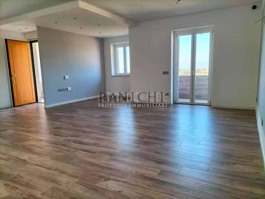 Immagine 3 di Casa indipendente in vendita  in Via Montale a Rapolano Terme