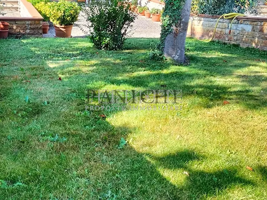 Immagine 2 di Appartamento in vendita  a Asciano