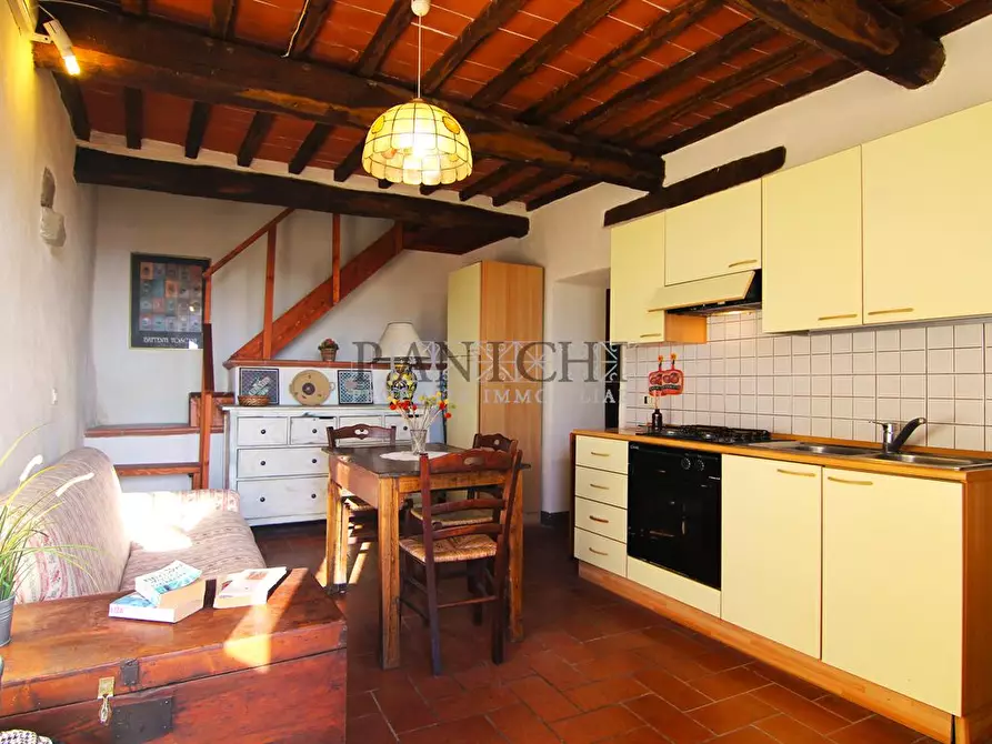 Immagine 3 di Rustico / casale in vendita  a Bucine